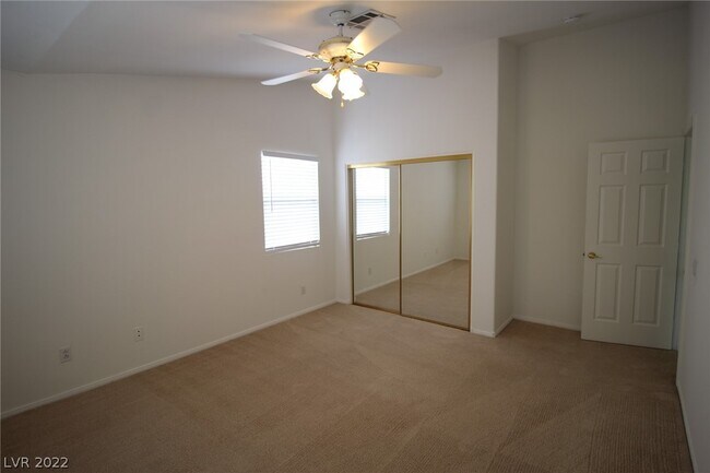 Building Photo - 274 Timber Hollow St
