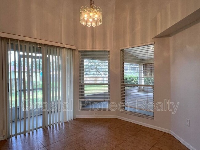 Building Photo - 9007 Westbay Blvd