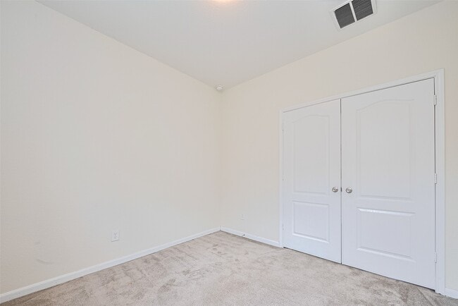 Building Photo - 25327 Cheshire Knoll St