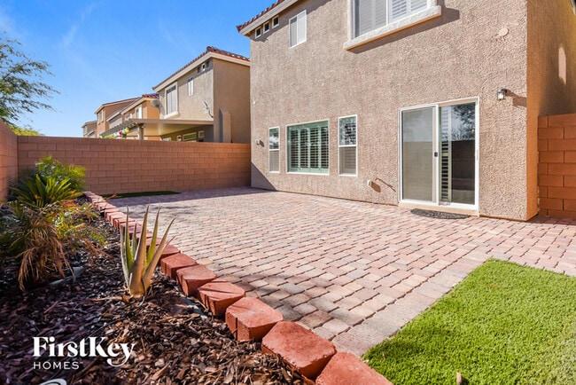 Building Photo - 9826 Smokey Moon St