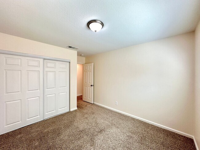 Building Photo - Foothill Villages