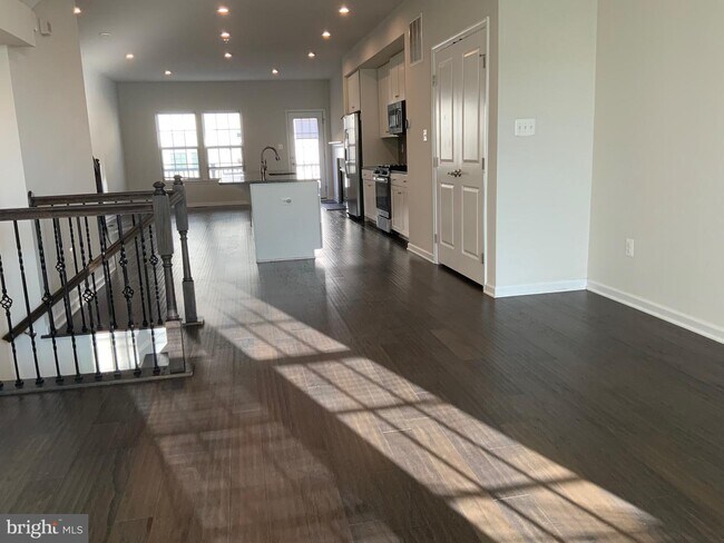 Building Photo - 13713 Little Seneca Pkwy