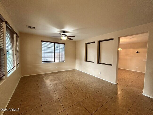 Building Photo - 2794 S Anderson Ln