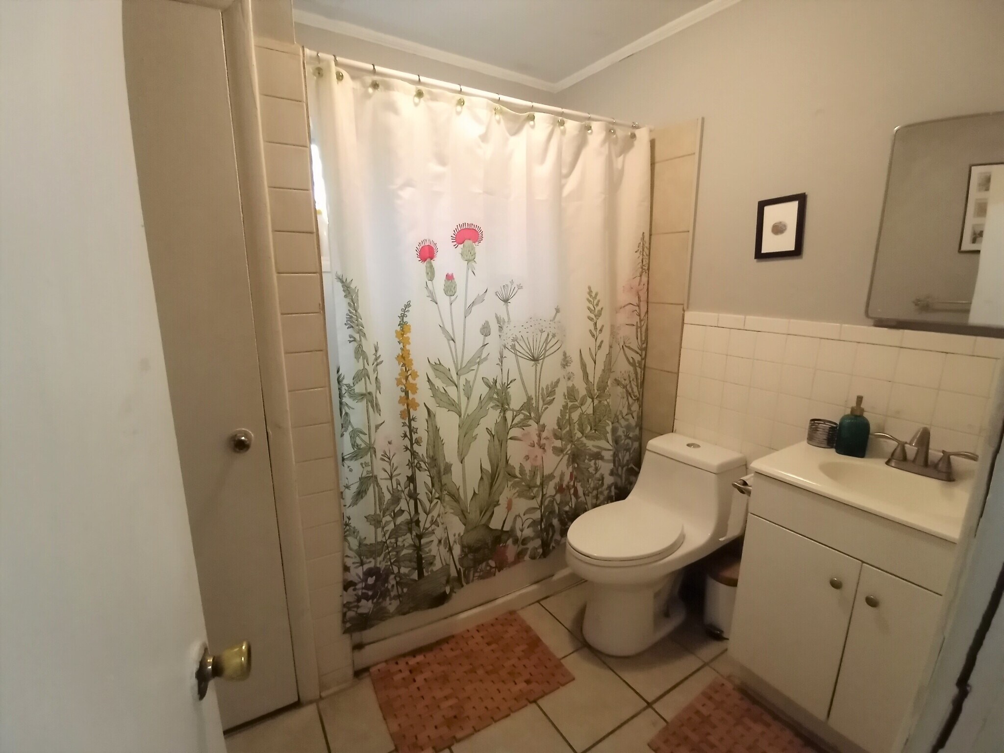 Building Photo - 1032 Curran St NW