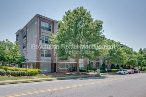 Primary Photo - 840 United Ave SE