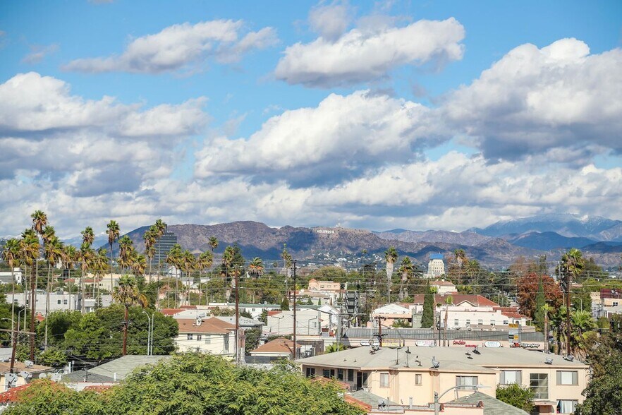 Building Photo - 1828 1/2 S. Redondo Blvd