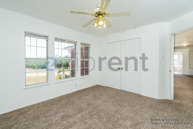 Building Photo - 23613 Grayling Ln