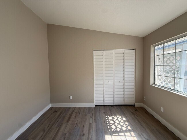 Building Photo - Completely Remodeled Home