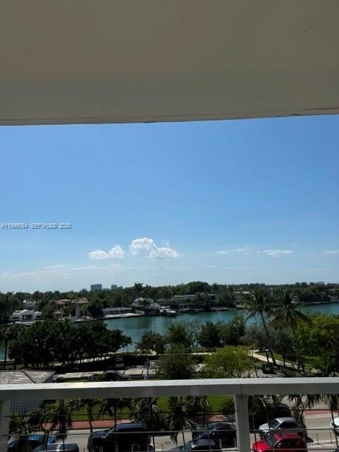 Building Photo - 6305 Indian Creek Dr