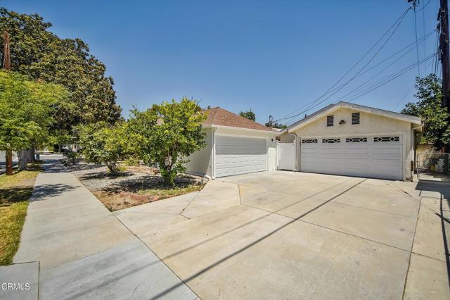 Building Photo - 838 Highland Ave