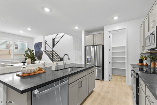 Building Photo - 1507 Hopeful Lark Ln