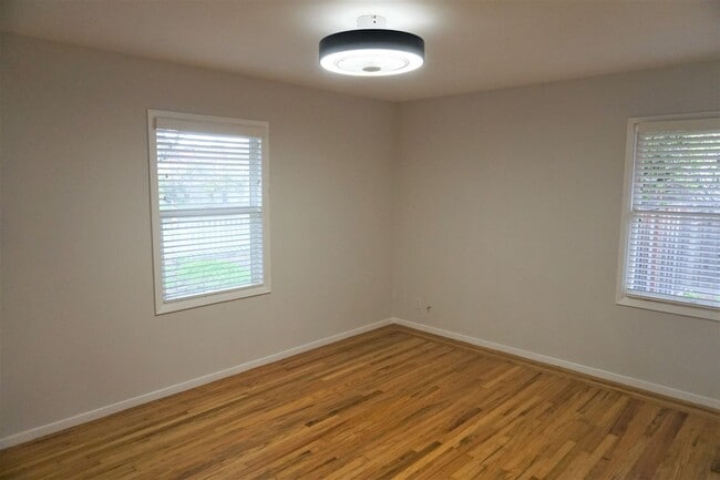 Building Photo - Well Maintained Single-Family Home in Saratoga!