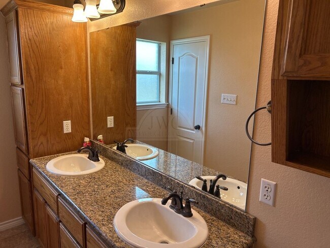 Building Photo - 4907 Autumn Valley Dr