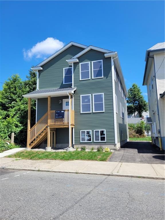 Primary Photo - 110 Ledge St