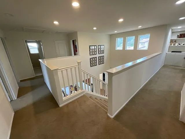 Building Photo - Immaculate 5-Bedroom Executive Home in Desirable Plum Canyon