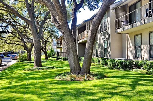 Building Photo - 5909 Birchbrook Dr