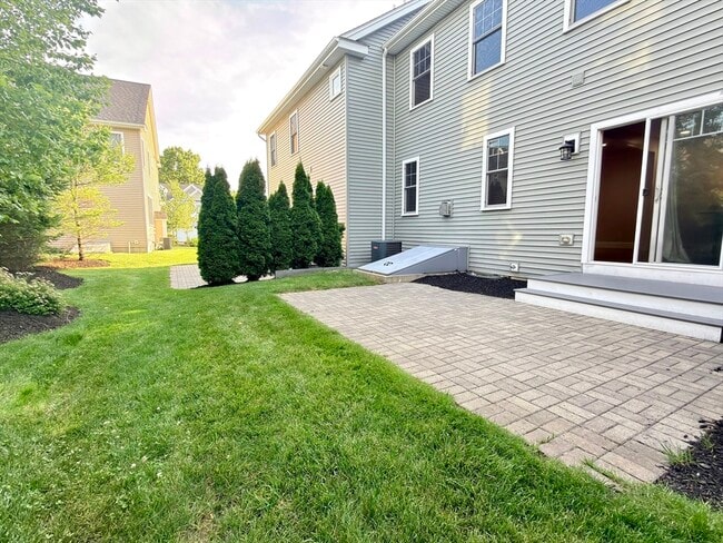 Building Photo - 99 Brookview Rd