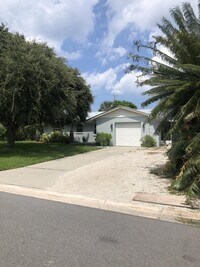 Building Photo - 2046 Sea Ave
