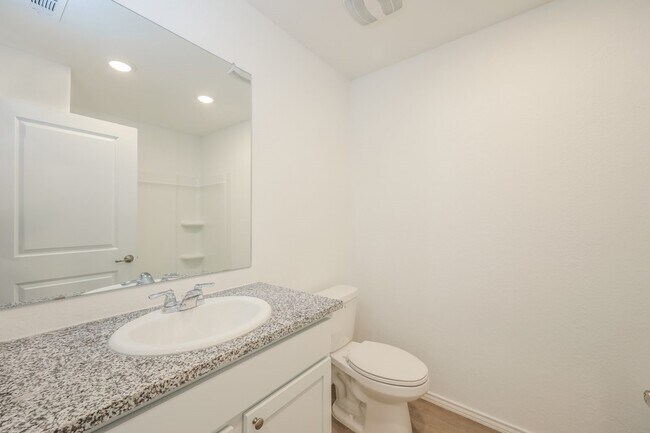 Building Photo - 12050 Pewee Ct