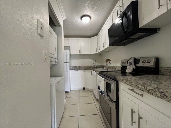 Primary Photo - 15260 SW 80th St
