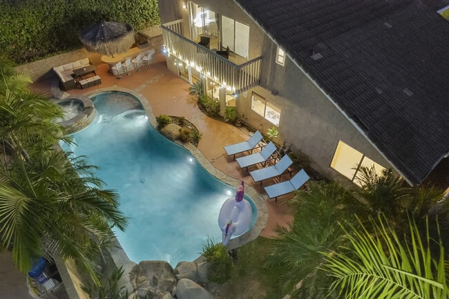 Building Photo - 2003 Pierce Ct