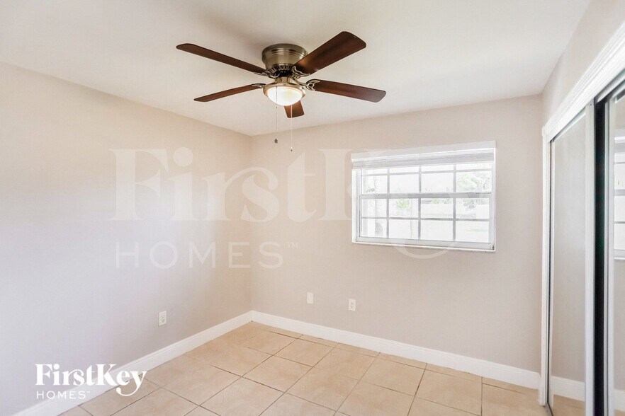 Building Photo - 8710 SW 200th St