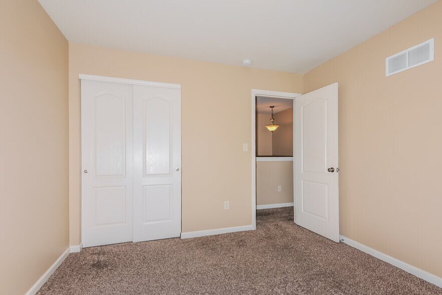 Building Photo - 209 Cimarron Ridge Crossing