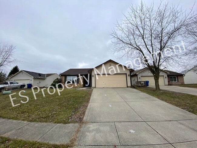 Building Photo - Stunning 3 Bedroom 2 Bath in SouthWest River Run Neighborhood!