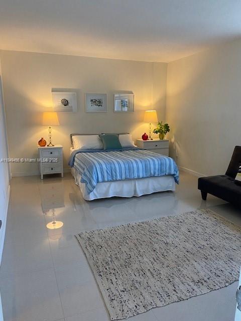 Building Photo - 3001 S Ocean Dr