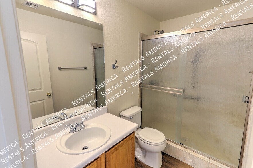 Building Photo - 10984 N Double Eagle Ct