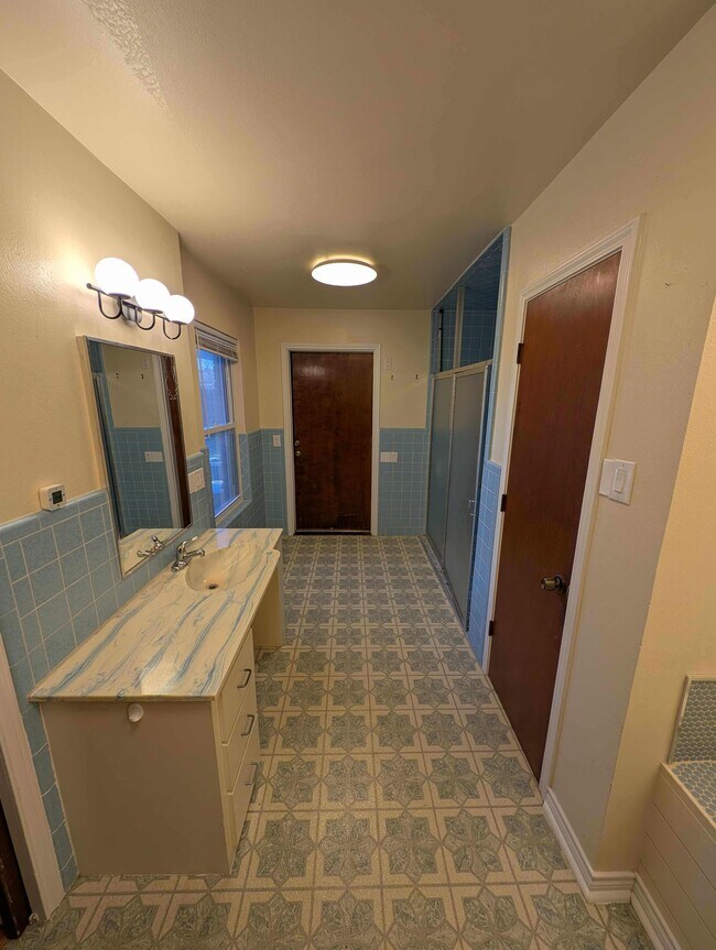 Building Photo - 10316 Lavano Ln