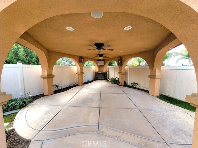 Building Photo - 3051 Portola St