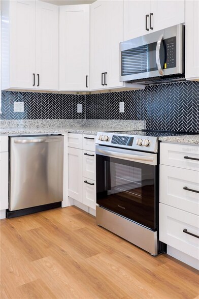 Building Photo - 8317 N Ogontz Ave