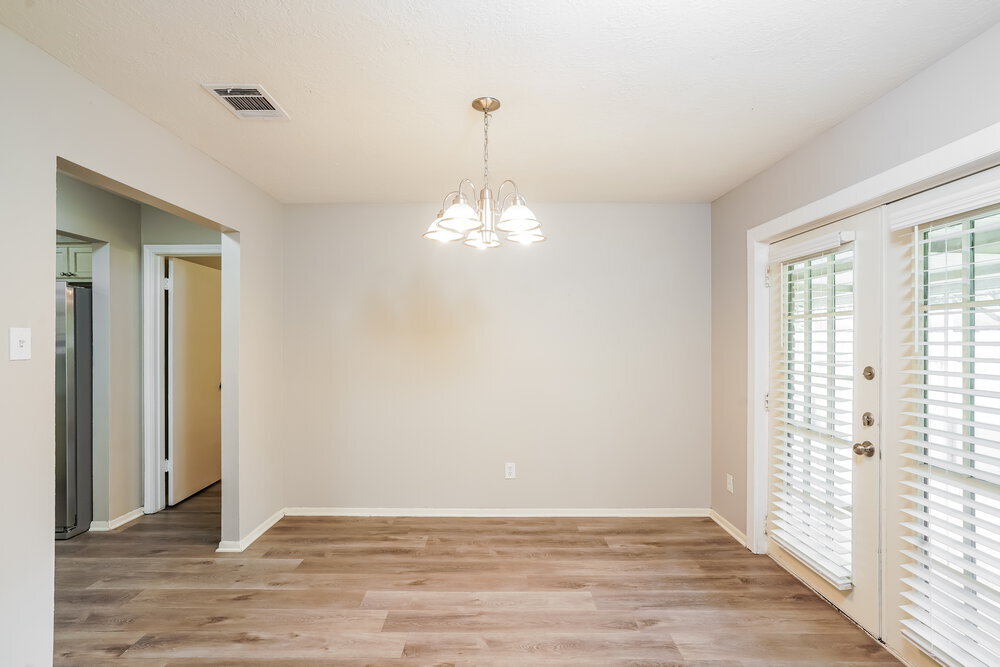 Building Photo - 332 Coventry Ln