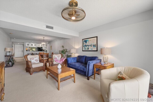 Building Photo - 1601 Marina Isle Way