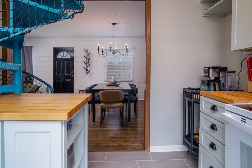 Building Photo - 26229 93rd St