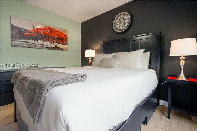 Building Photo - 29880 SW 183rd Ct