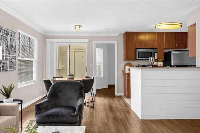 Building Photo - 11544 Westwood Blvd