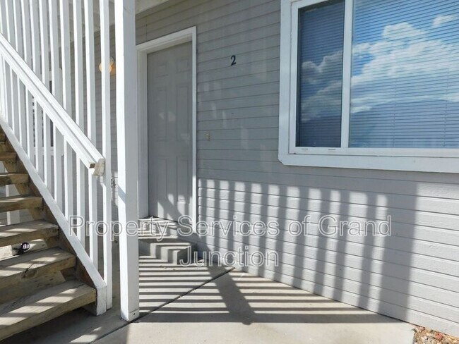 Building Photo - 434 Pendleton St