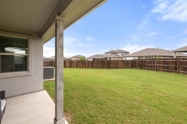 Building Photo - 16401 Coratina Dr