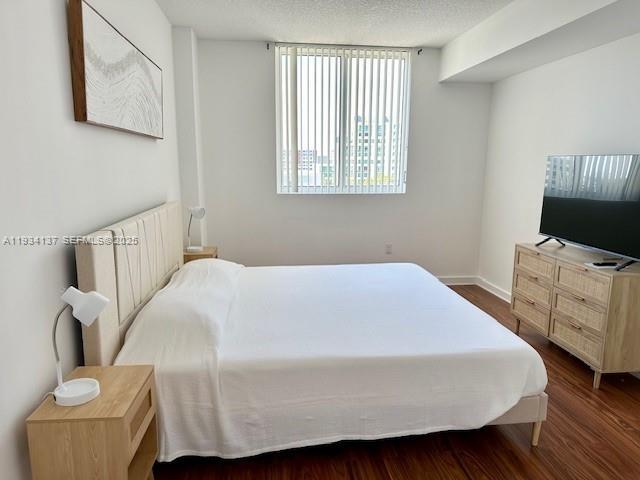 Building Photo - 601 NE 23rd St