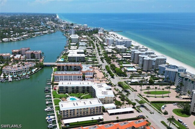Building Photo - 3000 Gulf Shore Blvd N