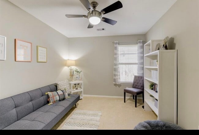 Building Photo - 16707 Promenade Park