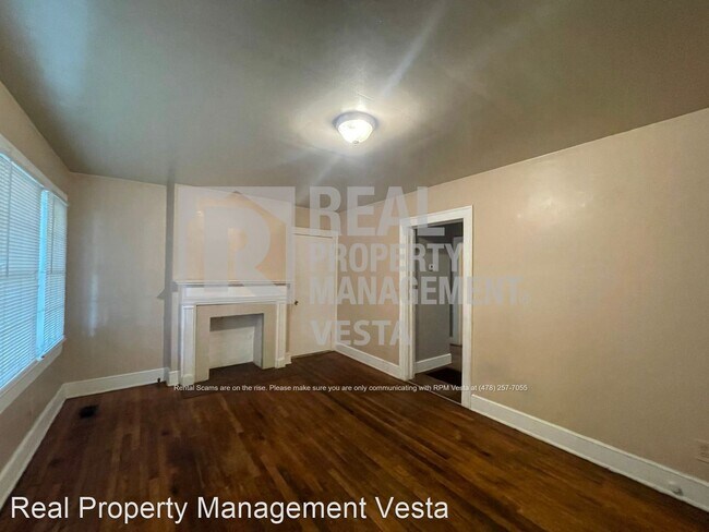 Primary Photo - 2 br, 1 bath House - 1052 Mimosa Dr
