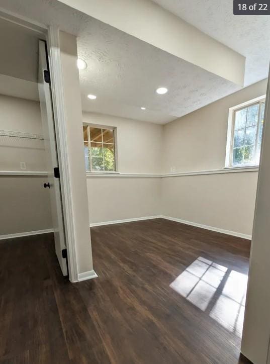 Building Photo - 3414 Dearwood Dr SW