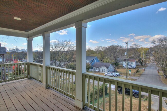 Building Photo - Great East Nashville 3BR Home
