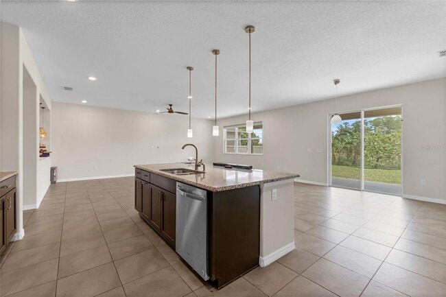 Building Photo - 12143 Sumter Dr