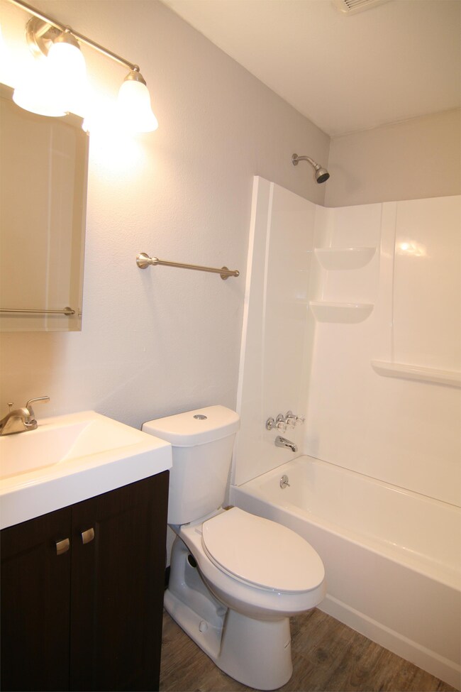 Building Photo - 4831 Field Ct