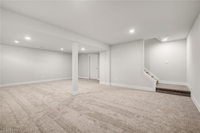 Building Photo - 1021 Learidge Rd