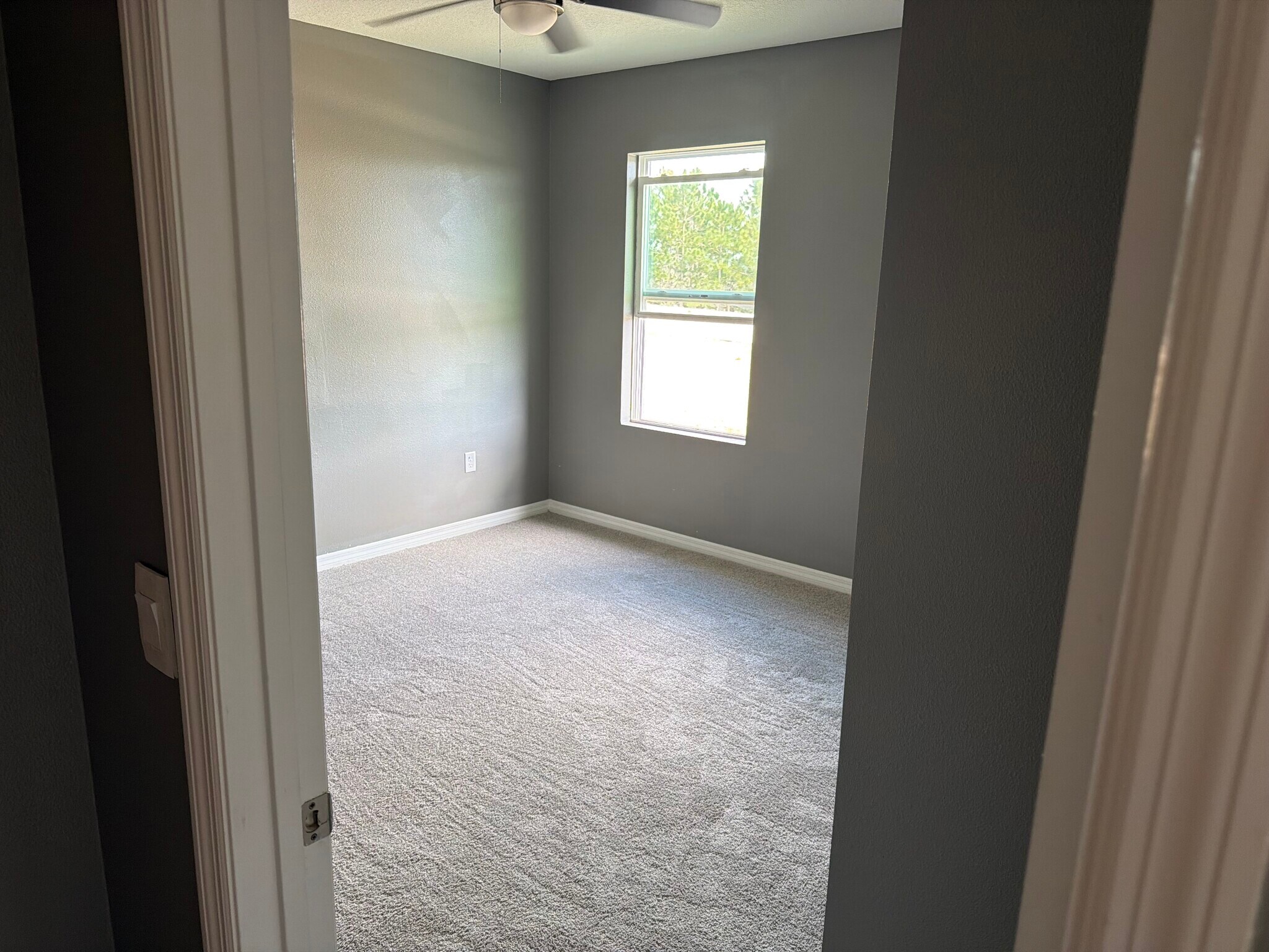 Building Photo - 1304 Sugarwood St